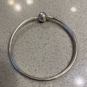 Pandora Moments Bangle